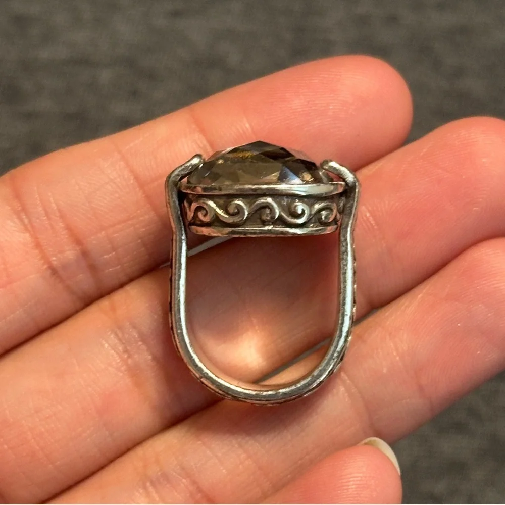 Brighton Square Smoky Quartz Gem Silver Cocktail Ring w Decorative Design, Sz 7 - Picture 6 of 10